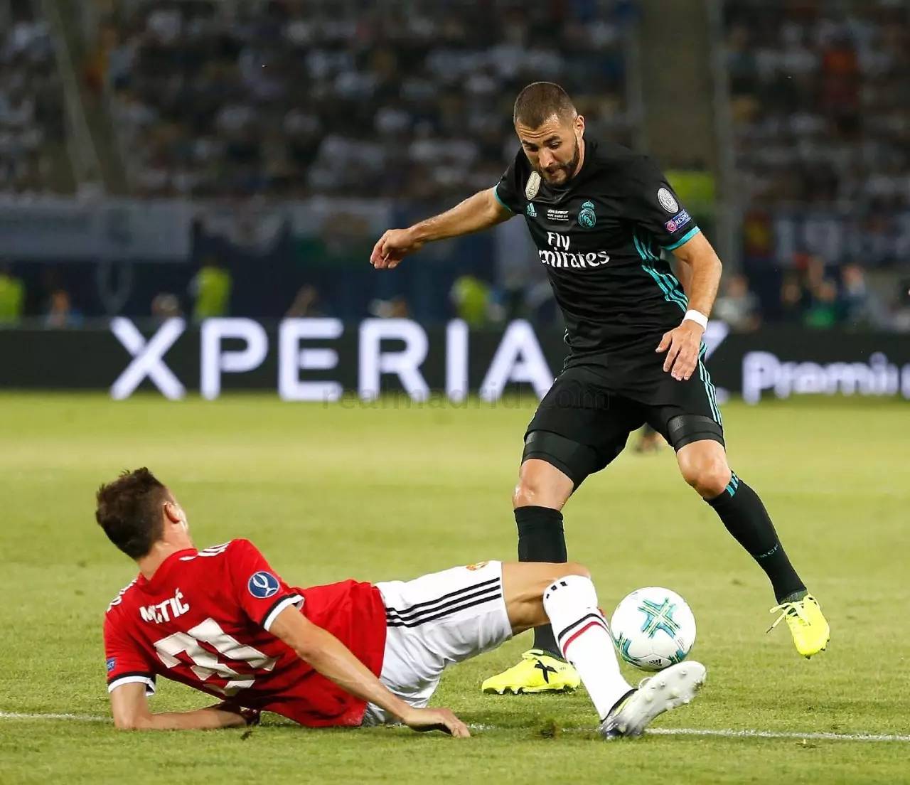 雷速体育官网关于赛前欧超杯焦点战；纽约尼克斯回应争议；话题不断；赛程密集仍需轮换的信息