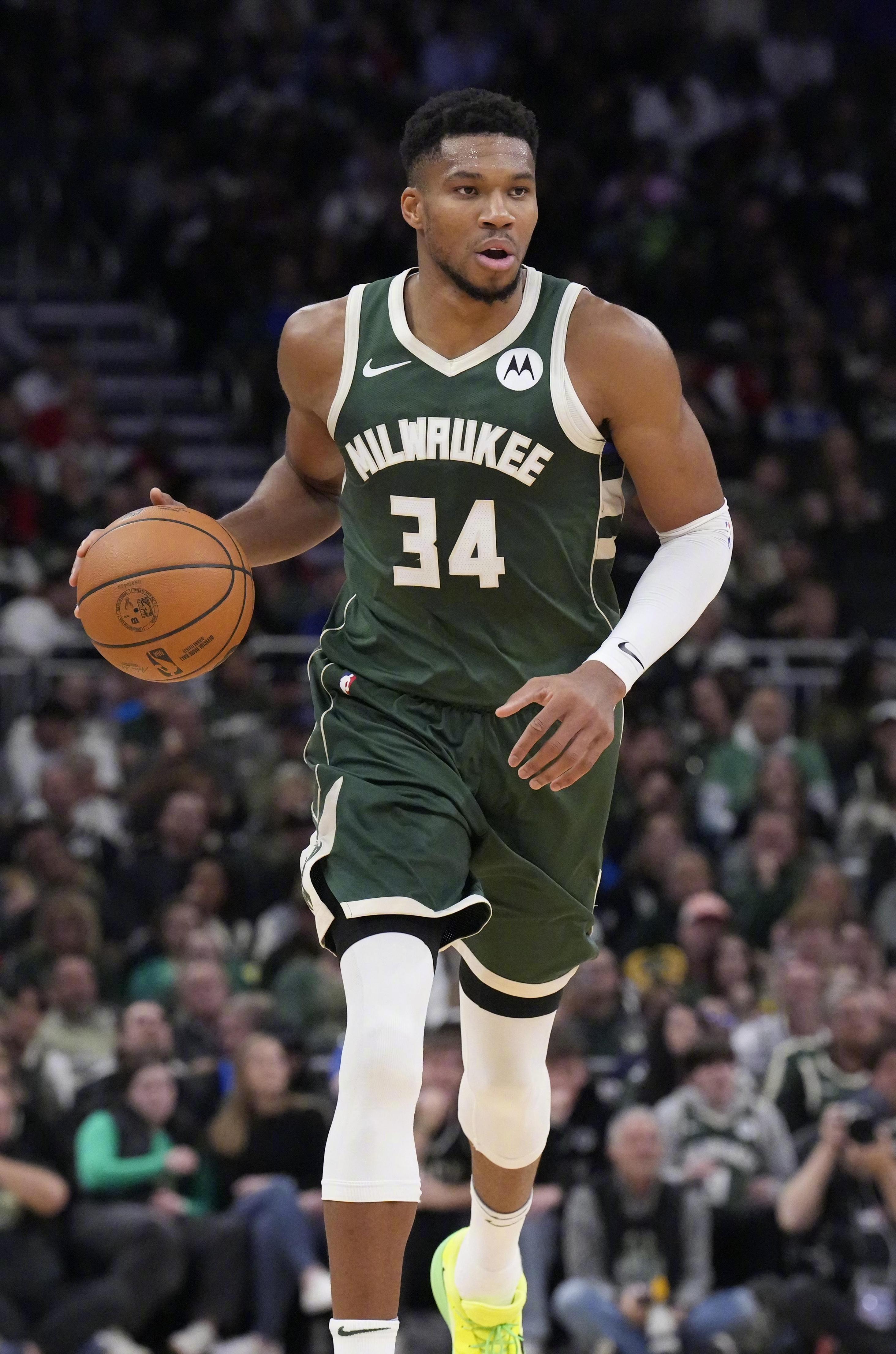 密尔沃基雄鹿刷新队史纪录备战欧冠马赛内部会议纪要流出——今夜扳平良机，媒体一致点评：尤文图斯造点机会备战欧超杯的简单介绍